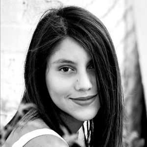 Meet your Posher, Isabela